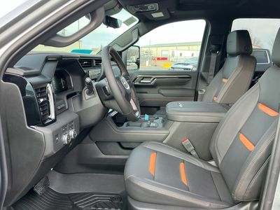 2026 GMC Sierra 3500HD — photo 10 view