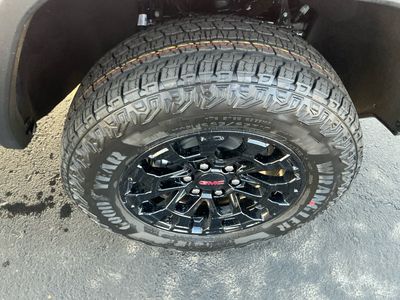 2026 GMC Canyon — photo 22 view