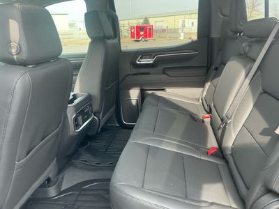 2026 GMC Sierra 1500 — photo 17 view