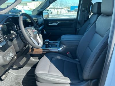 2026 GMC Sierra 1500 — photo 10 view