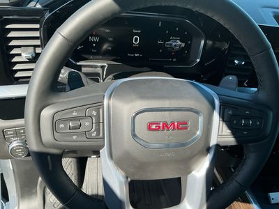 2026 GMC Sierra 1500 — photo 14 view