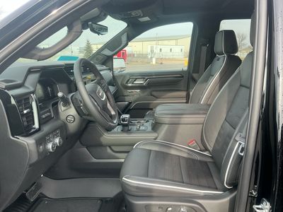 2026 GMC Sierra 1500 — photo 10 view