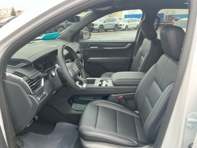 2026 GMC Acadia — photo 10 view
