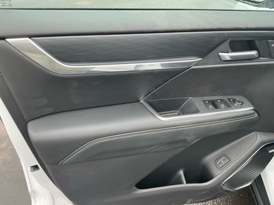2026 GMC Acadia — photo 16 view