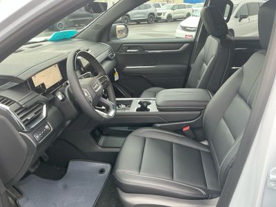2026 GMC Acadia — photo 10 view