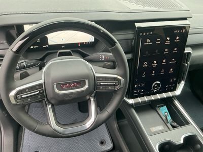 2026 GMC Acadia — photo 15 view