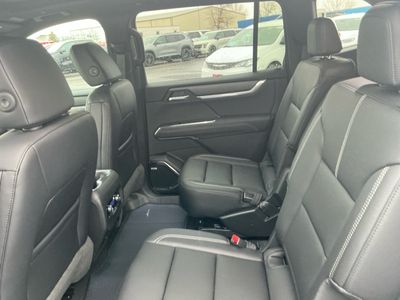 2026 GMC Acadia — photo 17 view