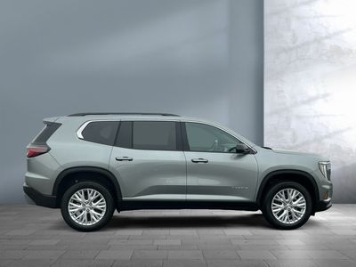 2026 GMC Acadia — photo 7 view