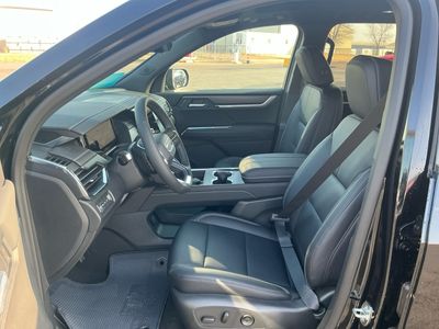 2026 GMC Acadia — photo 10 view