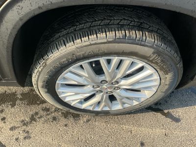 2026 GMC Acadia — photo 22 view