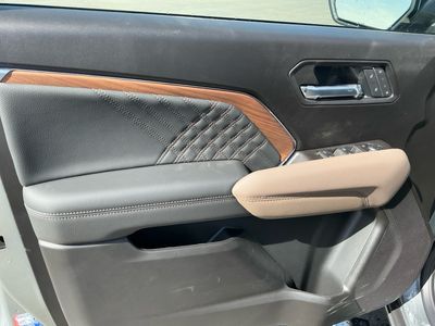 2026 GMC Canyon — photo 16 view