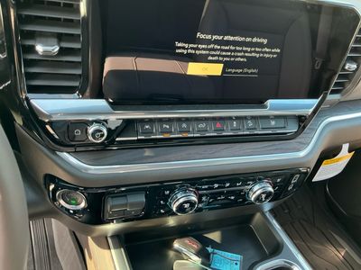 2026 GMC Sierra 1500 — photo 12 view