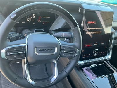 2026 GMC Yukon - Photo 15