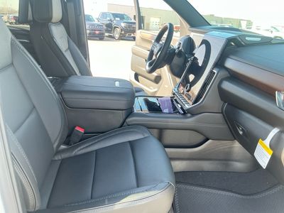 2026 GMC Yukon - Photo 20
