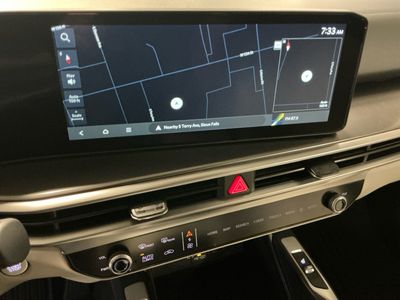 2026 Kia Sorento - Photo 8
