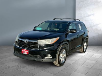 2015 Toyota Highlander - Photo 1