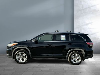 2015 Toyota Highlander - Photo 3