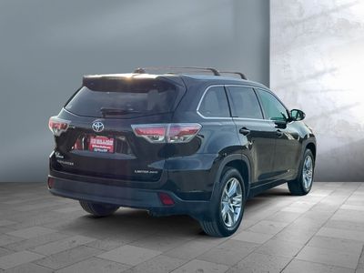 2015 Toyota Highlander - Photo 6