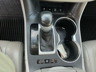 2015 Toyota Highlander - Photo 12