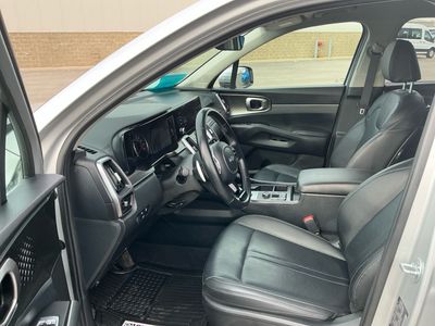 2024 Kia Sorento Hybrid - Photo 9