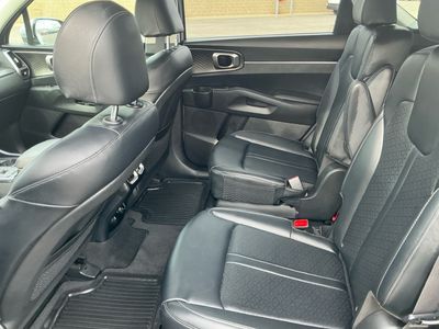 2024 Kia Sorento Hybrid - Photo 16