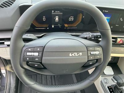 2026 Kia Sportage — photo 14 view
