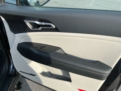 2026 Kia Sportage — photo 21 view