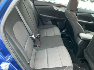 2023 Kia Forte - Photo 18