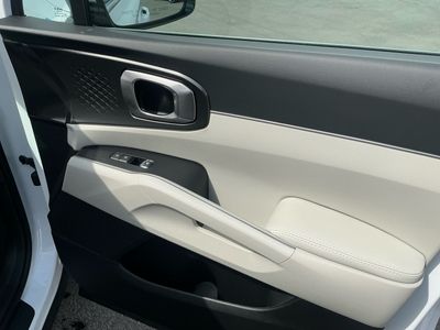 2026 Kia Sorento - Photo 21