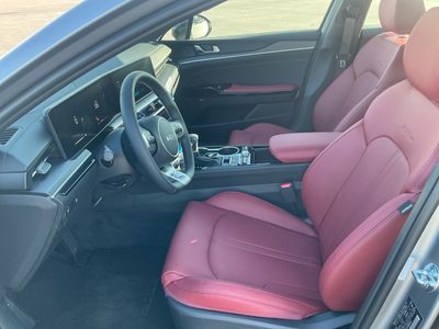 2026 Kia K5 - Photo 10