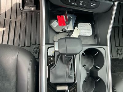 2026 Kia Carnival - Photo 13