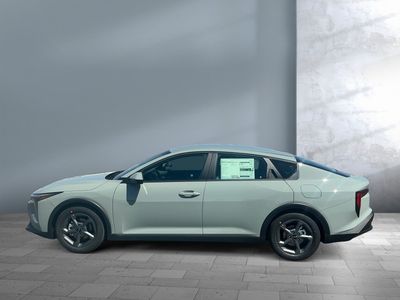 2026 Kia K4 - Photo 3