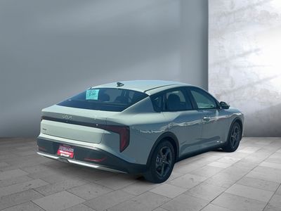 2026 Kia K4 - Photo 6