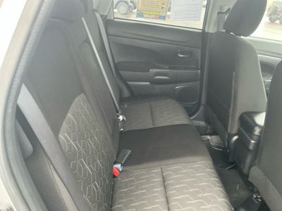 2025 Mitsubishi Outlander Sport - Photo 18