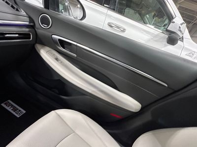 2023 Hyundai Sonata - Photo 21