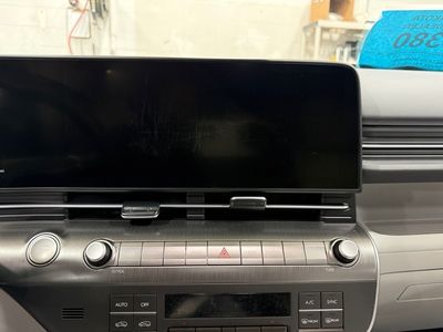 2024 Hyundai Kona - Photo 11