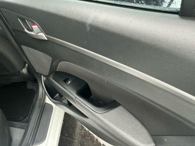 2018 Hyundai Elantra - Photo 19