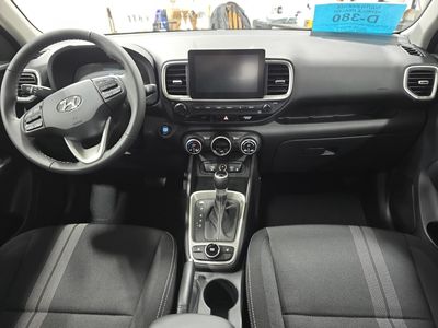 2026 Hyundai Venue - Photo 12