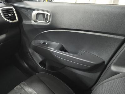 2026 Hyundai Venue - Photo 21