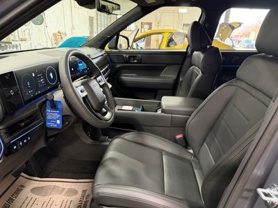2026 Hyundai Santa Fe Hybrid - Photo 8