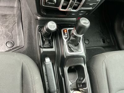 2018 Jeep Wrangler Unlimited - Photo 12
