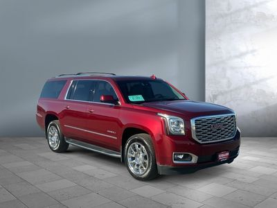 2019 GMC Yukon XL - Photo 8