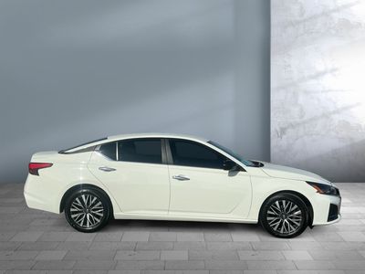 2025 Nissan Altima - Photo 7