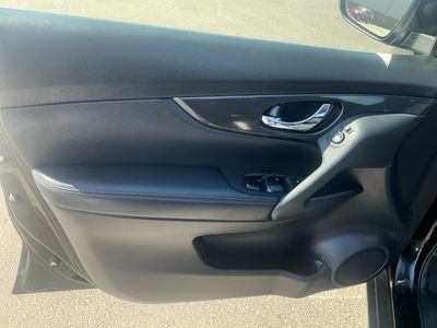 2018 Nissan Rogue - Photo 15