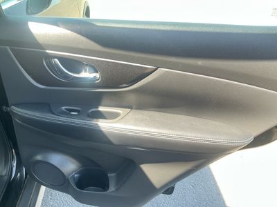 2018 Nissan Rogue - Photo 19