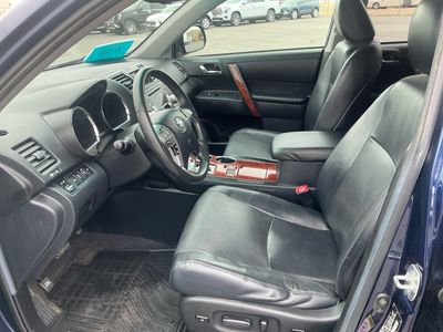 2012 Toyota Highlander - Photo 9