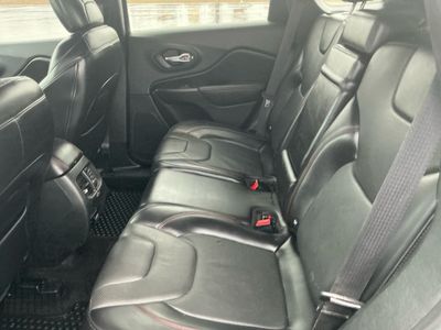 2019 Jeep Cherokee - Photo 16