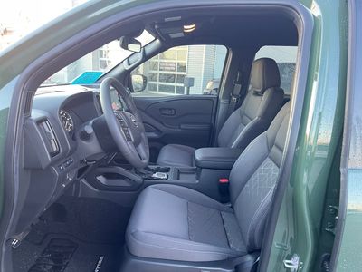 2026 Nissan Frontier - Photo 9