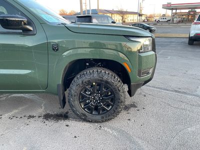 2026 Nissan Frontier - Photo 22