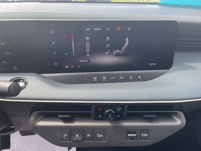 2026 Nissan LEAF - Photo 14